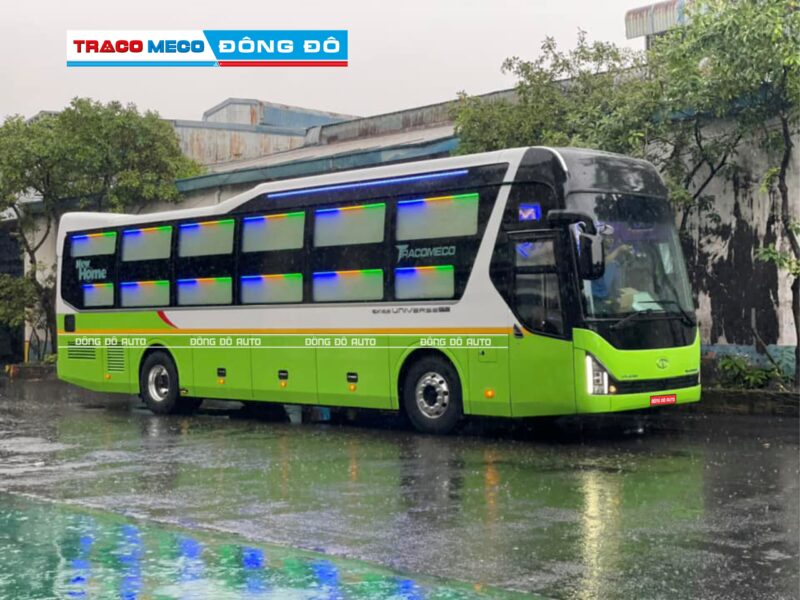 XE TRACOMECO UNIVERSE LIMOUSINE 24 PHÒNG WEICHAI 400PS